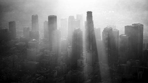 用于環(huán)境監(jiān)測(cè)的空氣質(zhì)量監(jiān)測(cè)儀