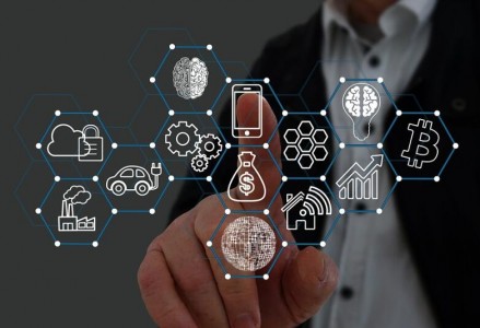 應(yīng)用在數(shù)碼相框中的12通道電容式觸摸芯片