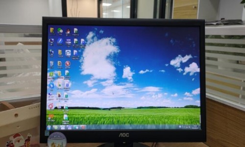 應(yīng)用在LCD顯示器電源插頭里的氮化鎵(GaN)MTC-65W1C