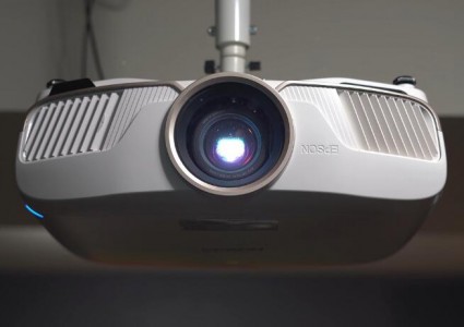 在家庭影院音頻中應用的D類音頻放大器