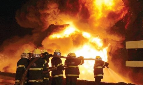 一氧化碳（CO）和氰化氫（HCN）傳感器：為消防部門提供安全保護的關(guān)鍵工具